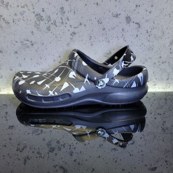 New Star Wars X Crocs Slip Resistant Culinary Clogs, Size 12 - Picture 2 of 5